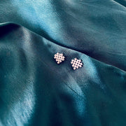 flakes-to-my-diamond-silver-stud